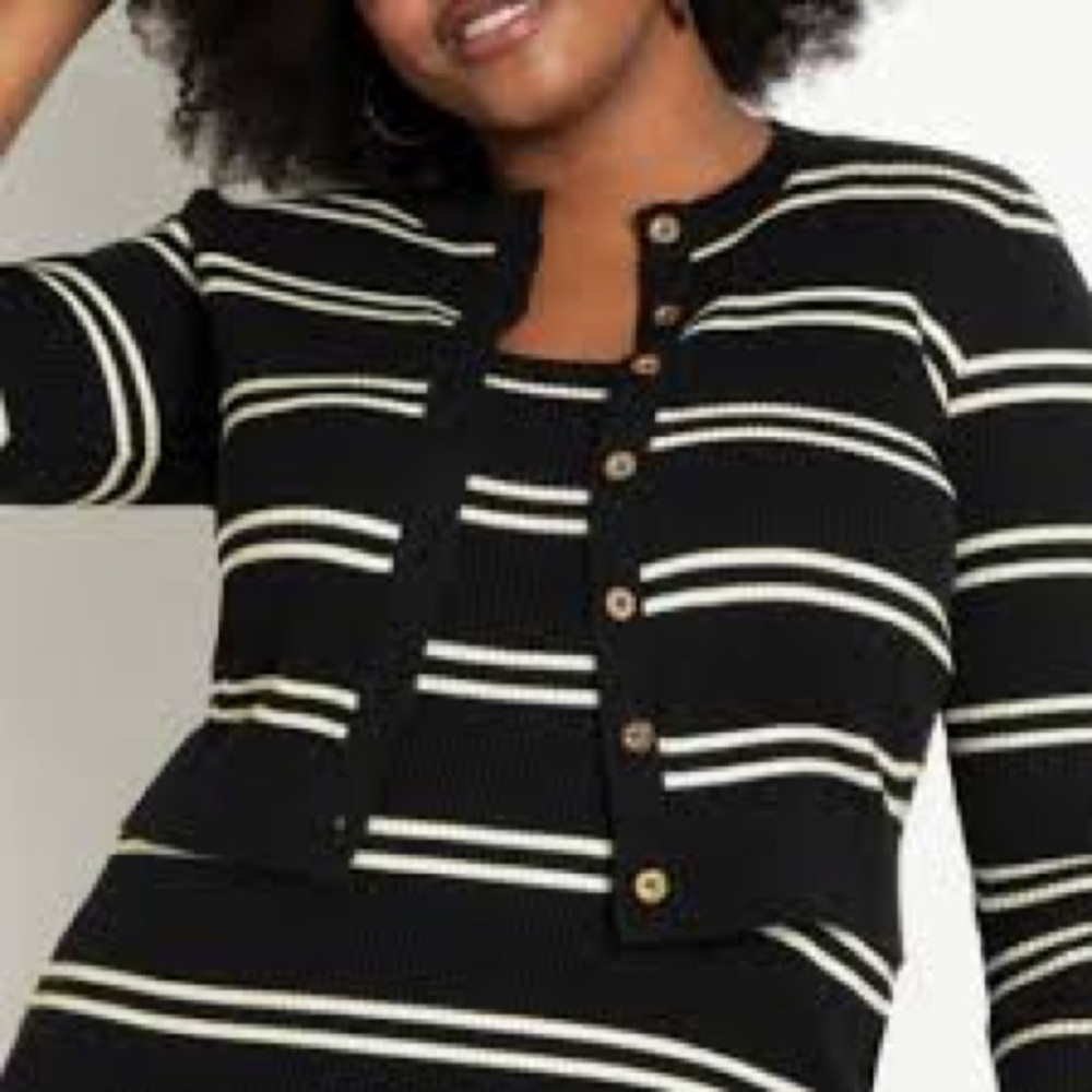 Eloquii 26/28 Striped Black and White Cropped Sweater